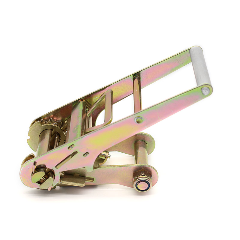 De 3-inch ratelgesp