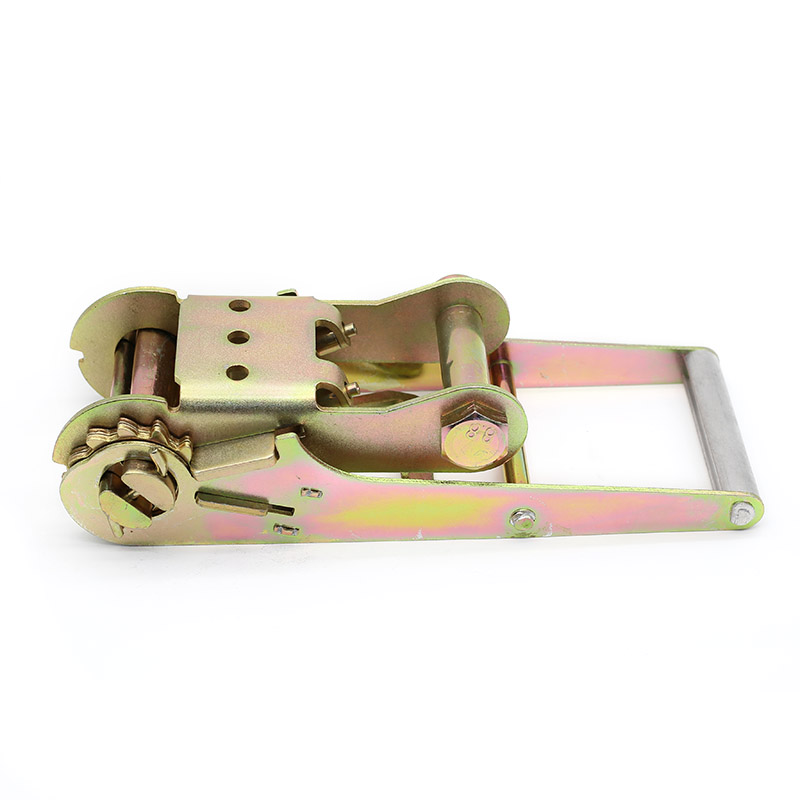 De 3-inch ratelgesp