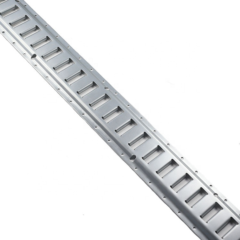 De 4-pack 5FT gegalvaniseerde rails met ratelriemen E-trackset